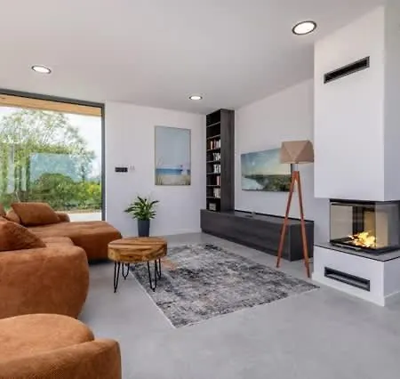 Vakantiehuis Aurora Mit Sauna Und Whirlpool Dranske